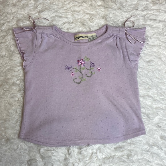 Cherokee Purple Short Sleeved Flower Flutter Top - Picture 2 of 7